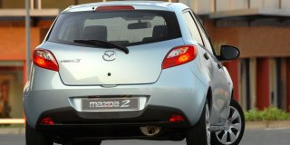 Mazda 2 car specs
