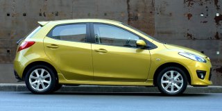 mazda 2 1.3 dynamic