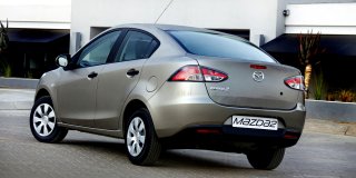 mazda 2 sedan 1.5 active