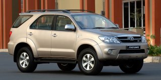 Toyota Fortuner 4.0 V6 4x4 Automatic
