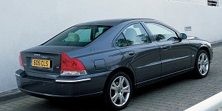 volvo s60 2.5t geartronic
