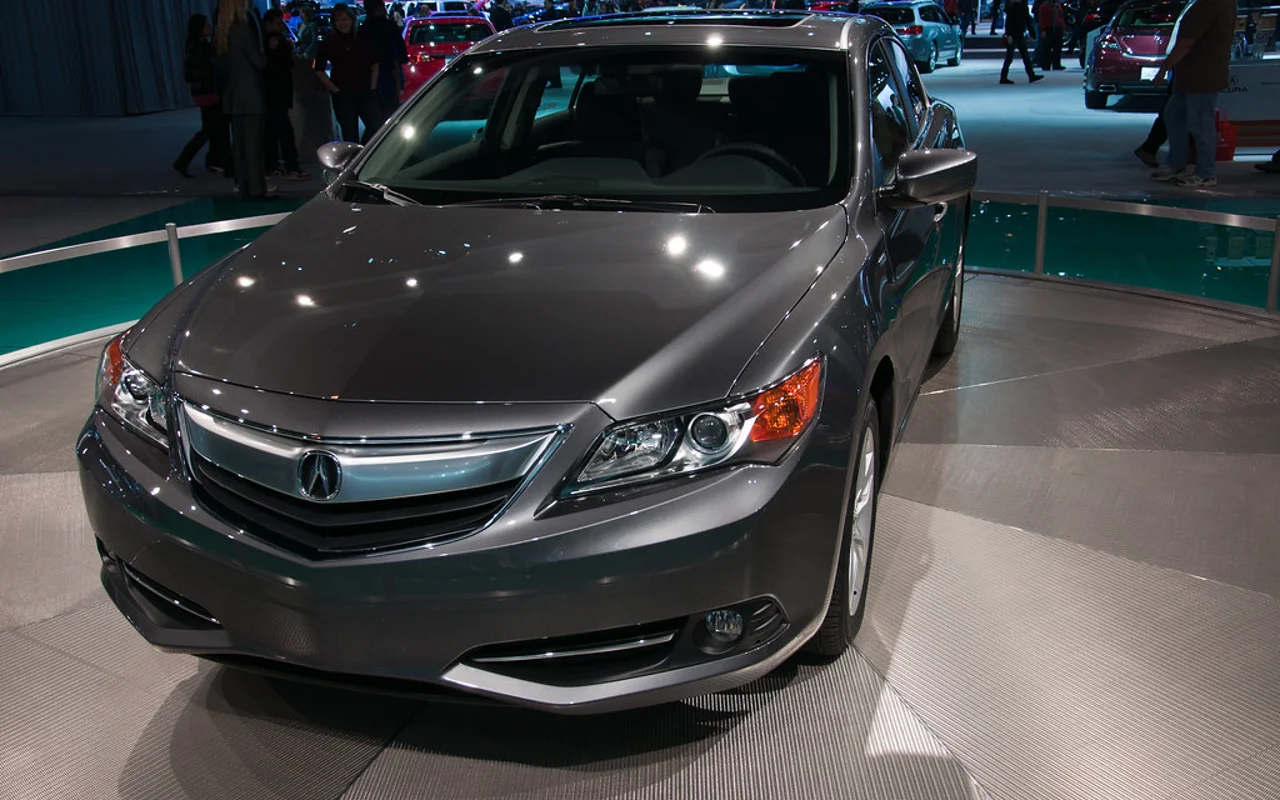 Acura Ilx 4dr Sdn 2.0L Premium Pkg
