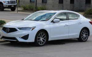 Acura Ilx image 1