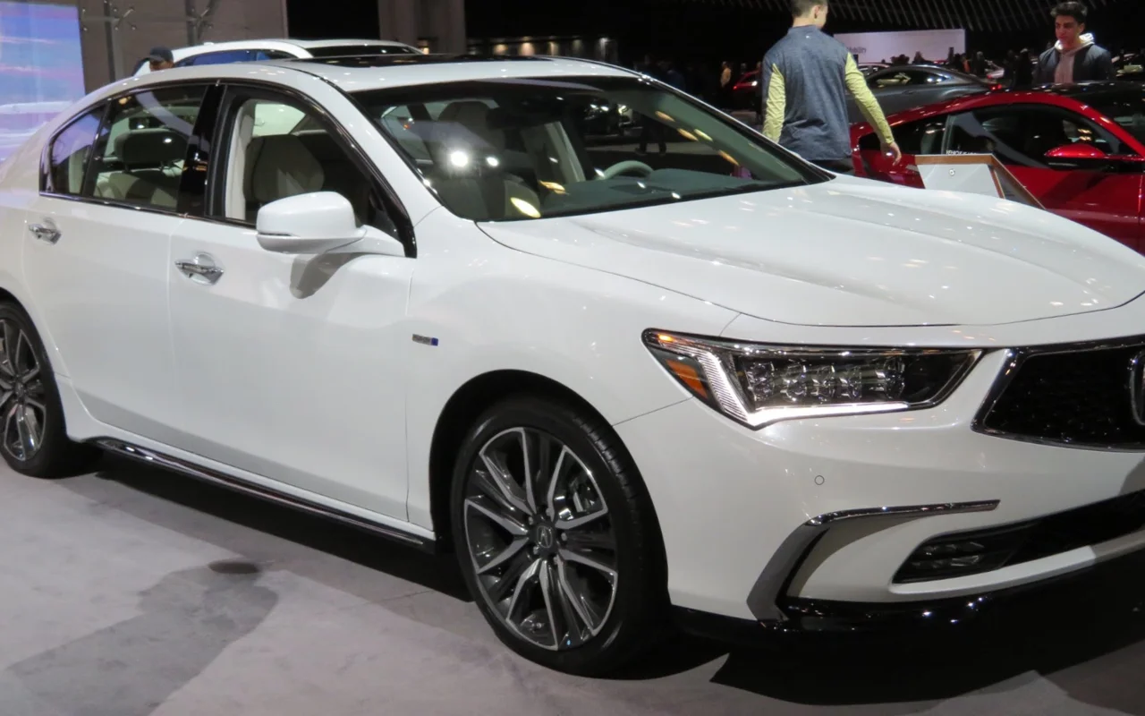 Acura Rlx Sedan w/Technology Pkg