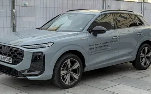 Audi Q3 image 1