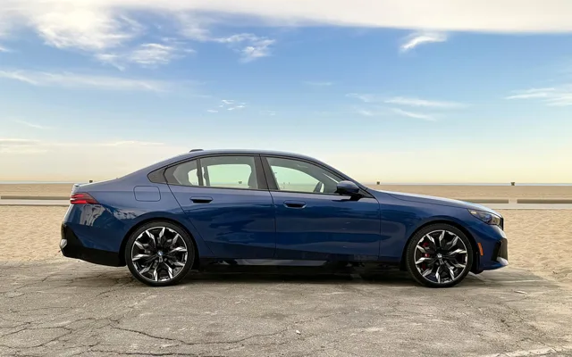 BMW I5