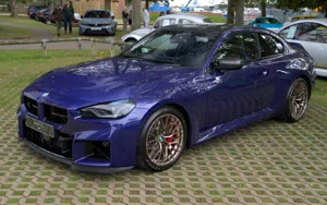 BMW M2 image 1