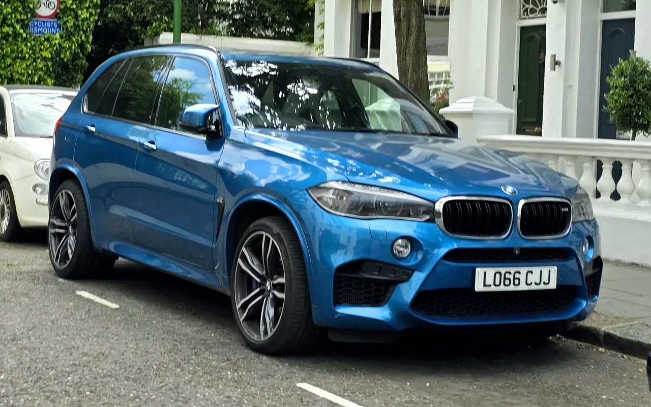 BMW X5 xDrive40i Sports Activity Vehicle