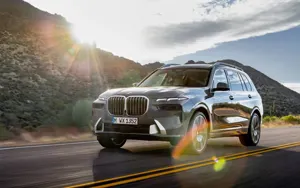BMW X7 image 1
