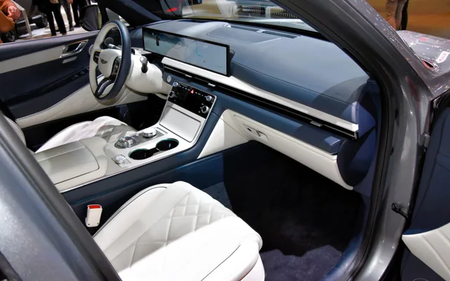 Genesis Gv80