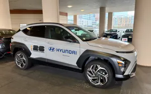 Hyundai Kona Limited FWD