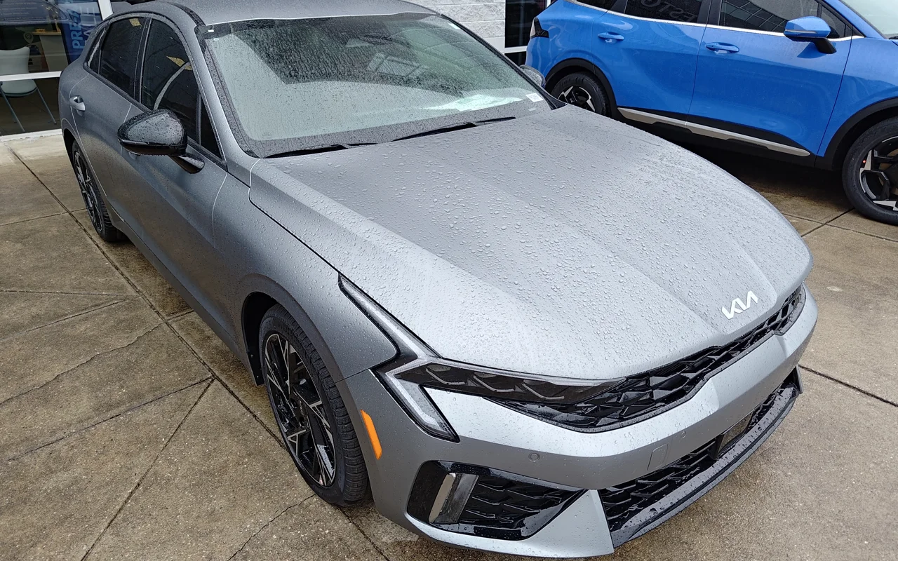 KIA K5
