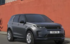 Land Rover Discovery Sport image 1