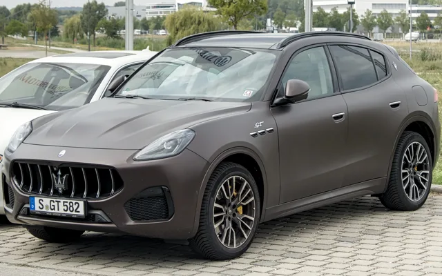 Modena AWD