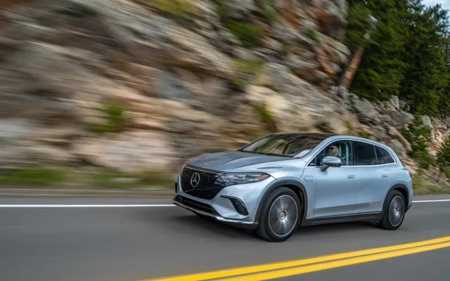 Mercedes-Benz EQS SUV