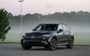 Mercedes-Benz Glc Plug In Hybrid image 1