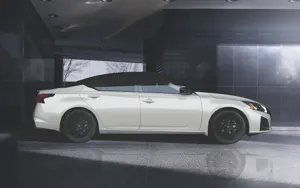 Nissan Altima SV FWD