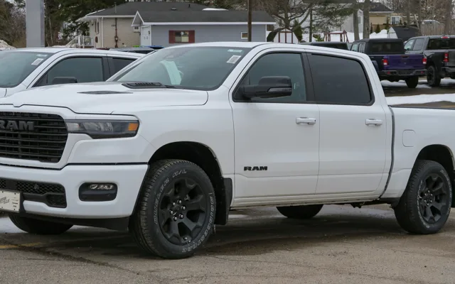 Lone Star 4x4 Crew Cab 5'7" Box