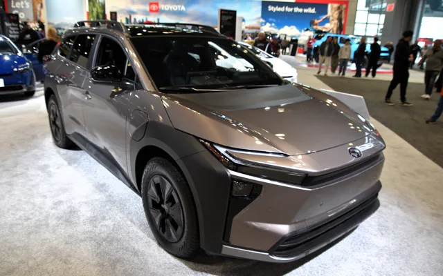 Toyota Bz