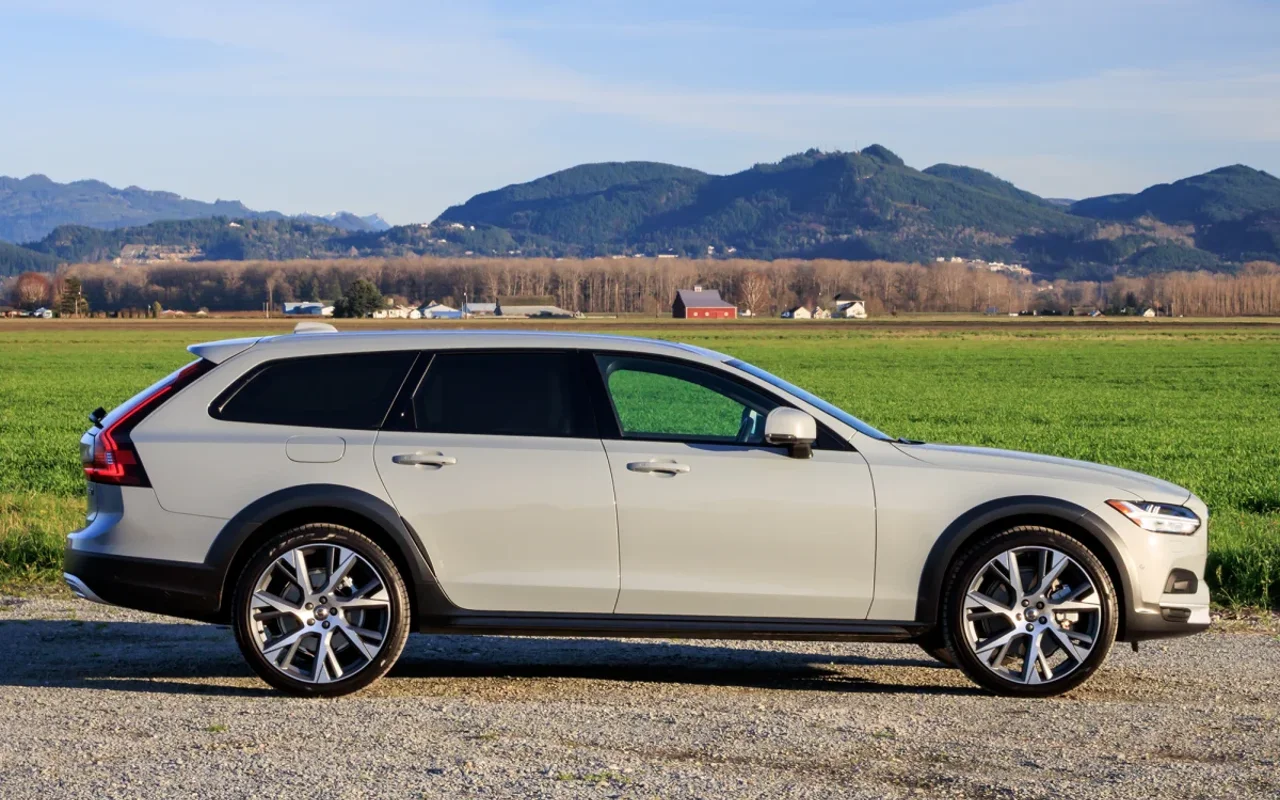 Volvo V90