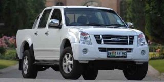 isuzu kb 300 d-teq d/cab 4x4 lx