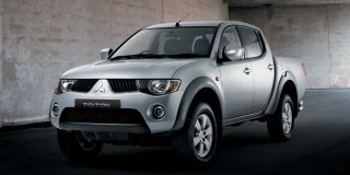 mitsubishi triton 3.2 di-d d/cab 4x4 at
