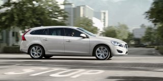 volvo v60 t5 r-design powershift